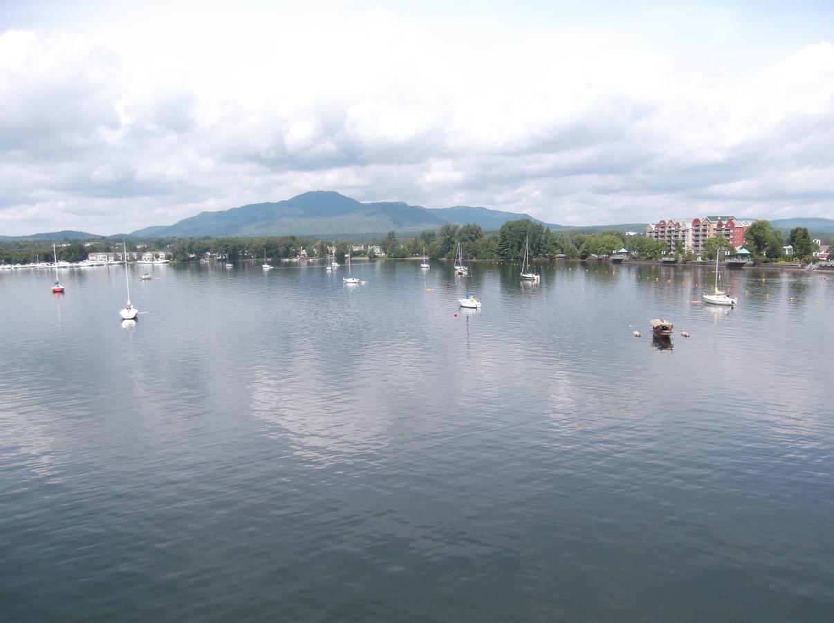 Condo Entre Ville/Nature Magog Exterior foto